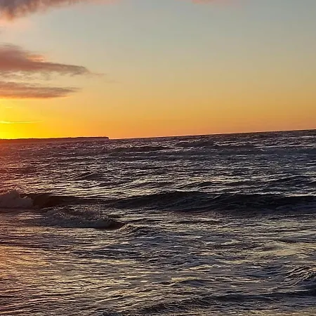 Azure Premium Basen Zewnętrzny Z Leżakami, Jacuzzi Apartament Kołobrzeg